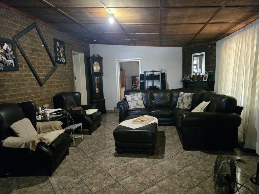 Commercial Property for Sale in Hotazel Rural Northern Cape